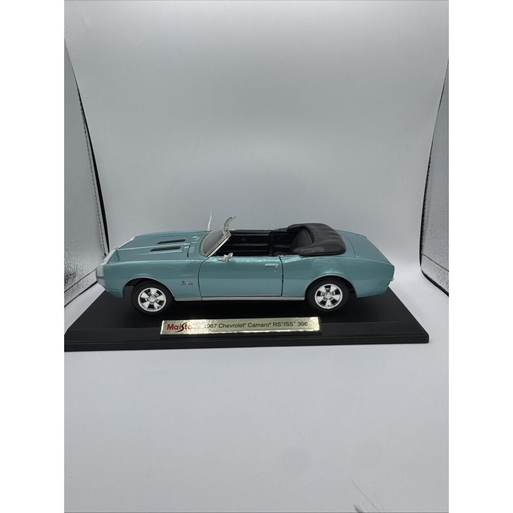 Maisto 1967 Chevrolet Camaro RS/SS 396 Convertible Diecast 1:18 Special Edition